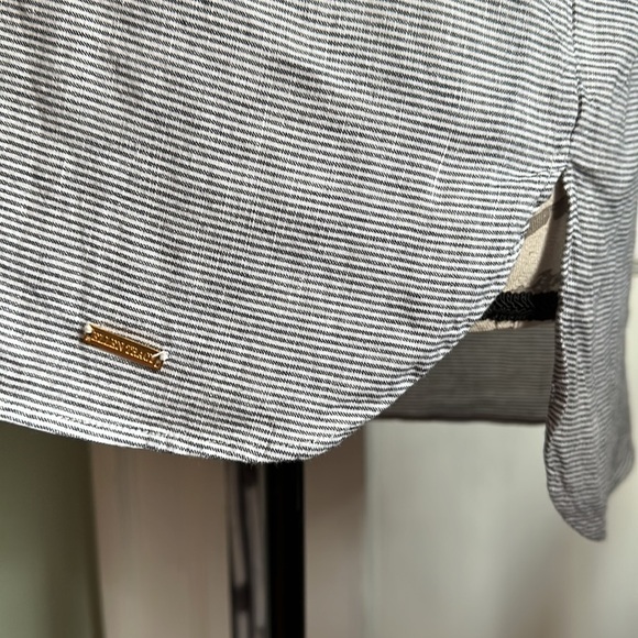 ELLEN TRACY Black and White Striped Linen Blend Popover Tunic - Picture 6 of 13